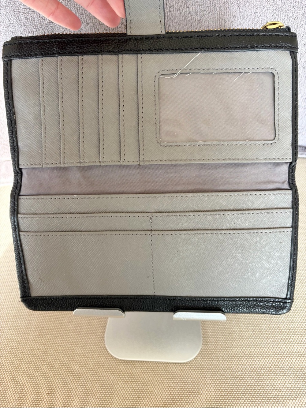 Fossil Black Pebbled Leather Snap Wallet - Picture 6 of 9